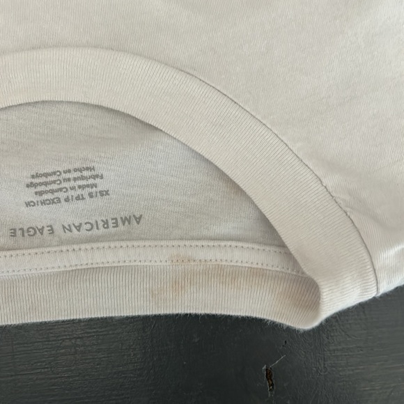 Oversized cream graphic tee With flowers in a boot - Picture 4 of 9